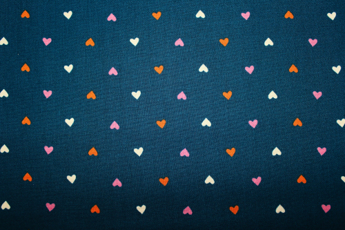 Preview: Designer- Baumwollstoff Ruby Star Society Juicy Dark Blue Hearts (10 cm)